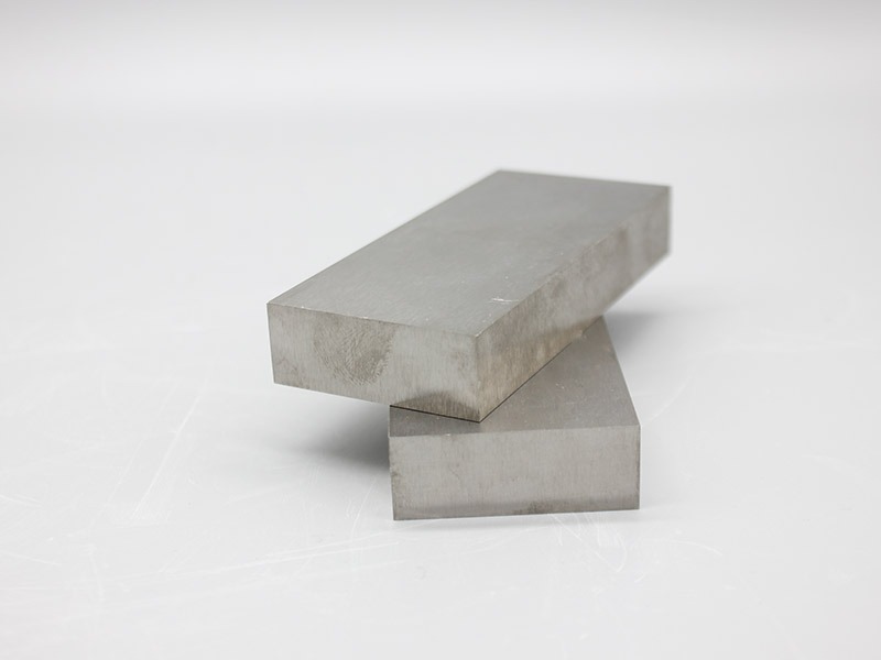 Tungsten alloy block